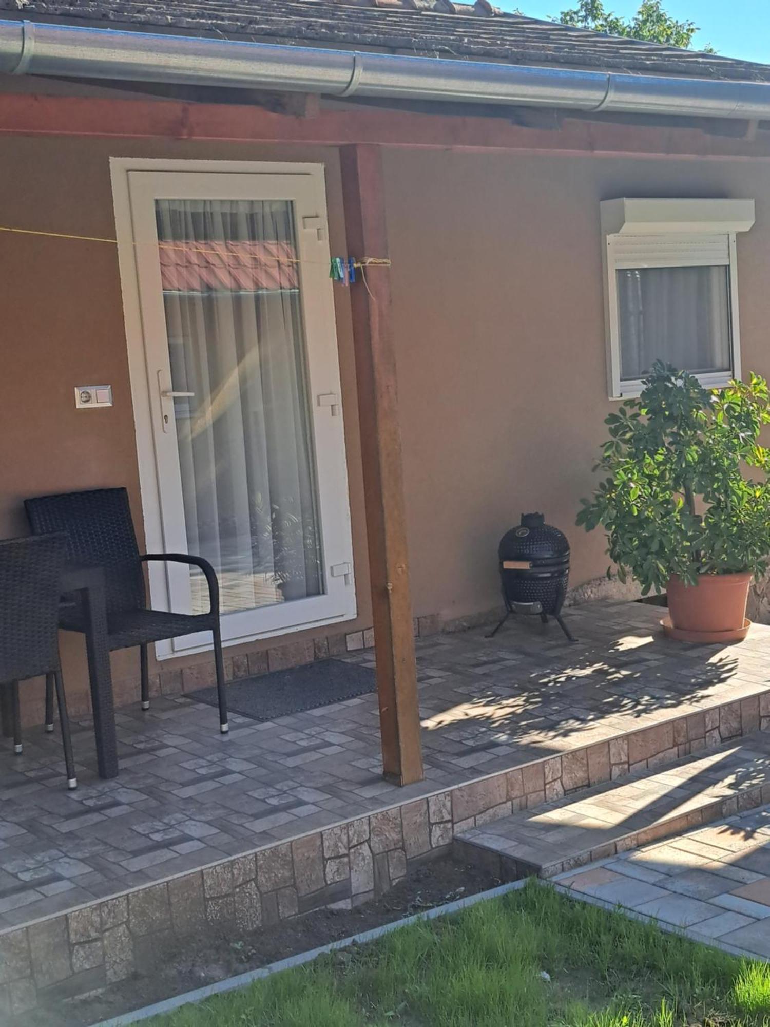 Vivien Apartman Fonyód Exterior foto